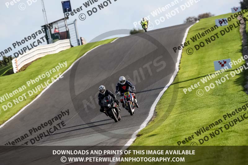 anglesey;brands hatch;cadwell park;croft;donington park;enduro digital images;event digital images;eventdigitalimages;mallory;no limits;oulton park;peter wileman photography;racing digital images;silverstone;snetterton;trackday digital images;trackday photos;vmcc banbury run;welsh 2 day enduro